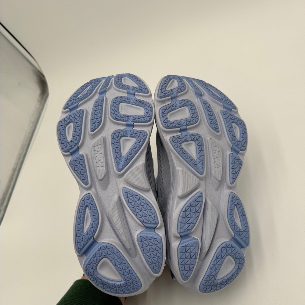 NEW Hoka One One Bondi 8 Women’s Running Shoes Ether Illusion Purple Size 8 - Picture 5 of 9
